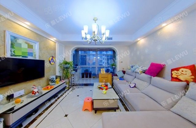 金地国际城3室2厅125.53㎡148万二手房图片