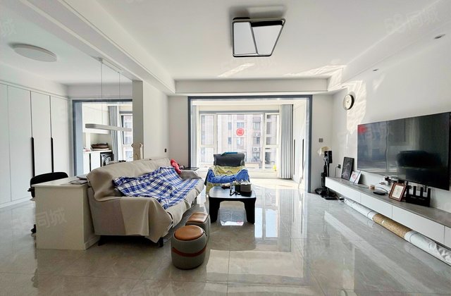 润锦中央美地3室2厅118.19㎡149万二手房图片