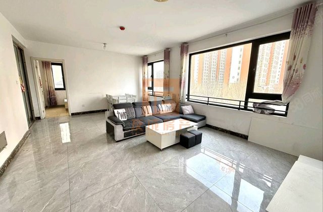 绿城百合新城 商圈成熟 商品房 次新房 可拎包入住 满五