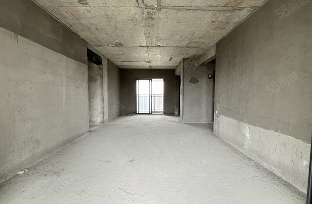 怡福新方盛天睿4室2厅125㎡86.8万二手房图片