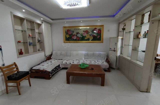 46万 急售 香格里小镇 南北通透   实验  对面 嘉明