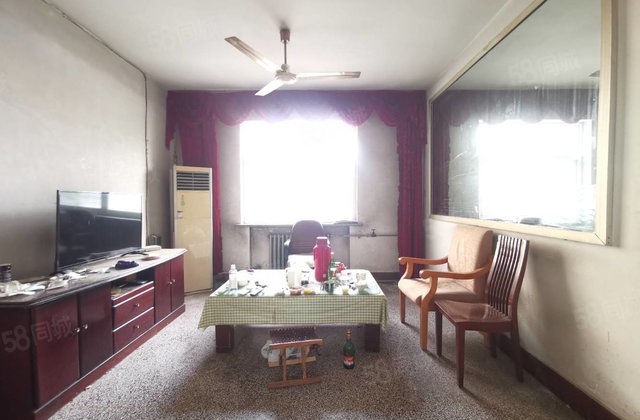 文轩 外国语 一中 教育局家属院 好楼层 三室朝阳 有钥匙