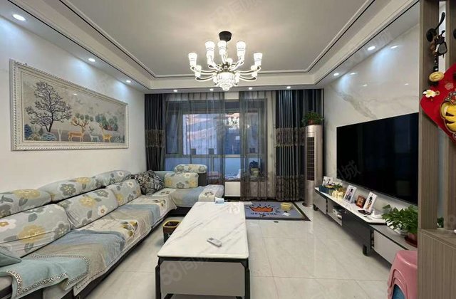 老文轩  洋房 1梯两户总高6层 精装带大储藏室免大税拼手速