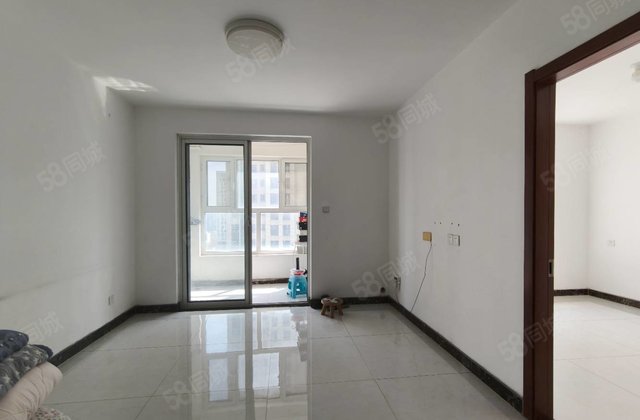 阿尔卡迪亚瑞园(六期) 精装修 满五   中间楼层采光好