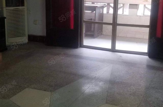 下磨小区3室1厅114㎡110万二手房图片