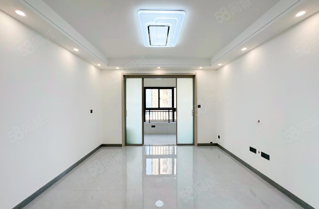 瀚宇天悦湾13号院3室2厅123㎡60万二手房图片