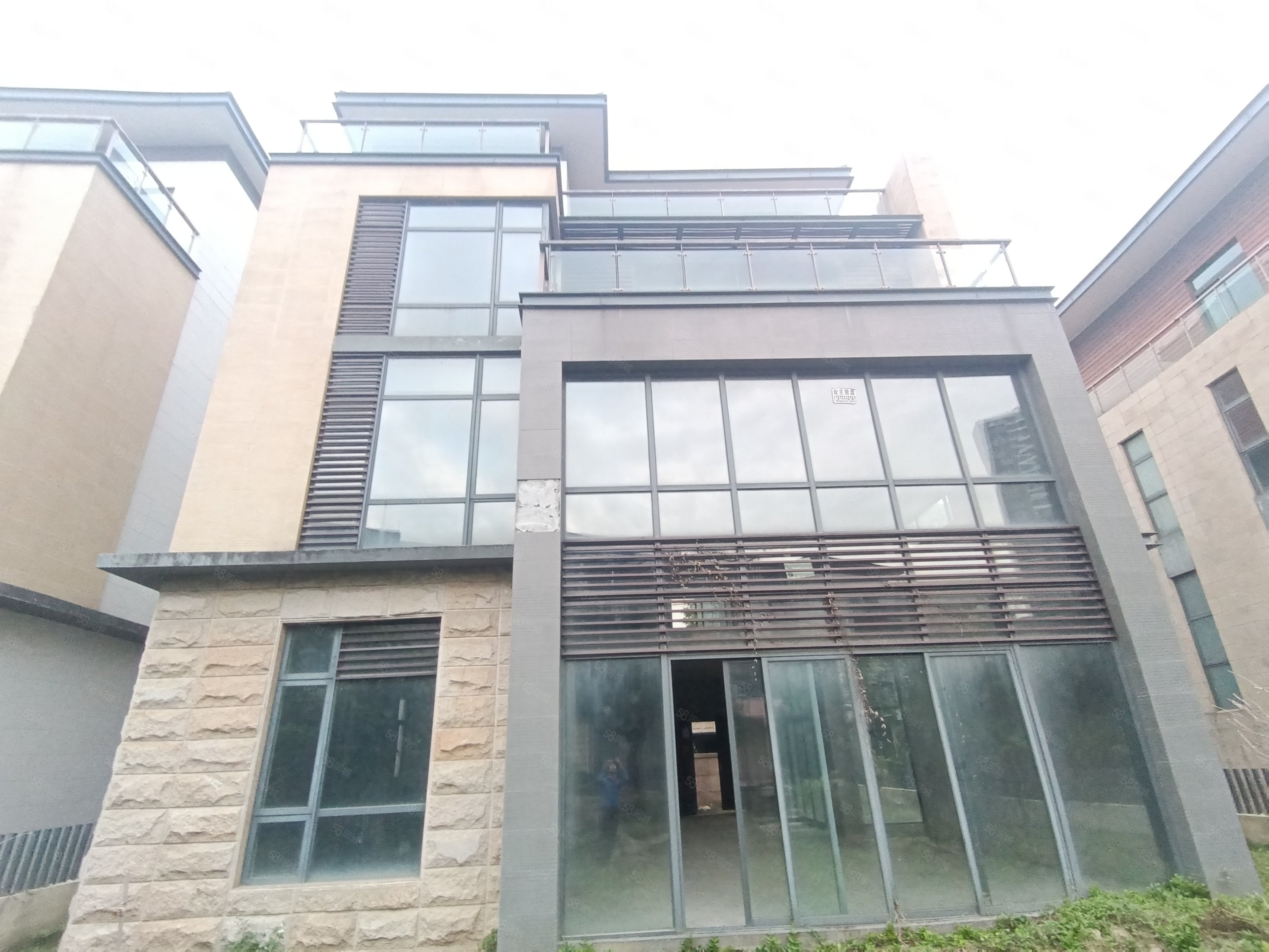 美的御海东郡(别墅)6室3厅7卫500㎡南北1096万