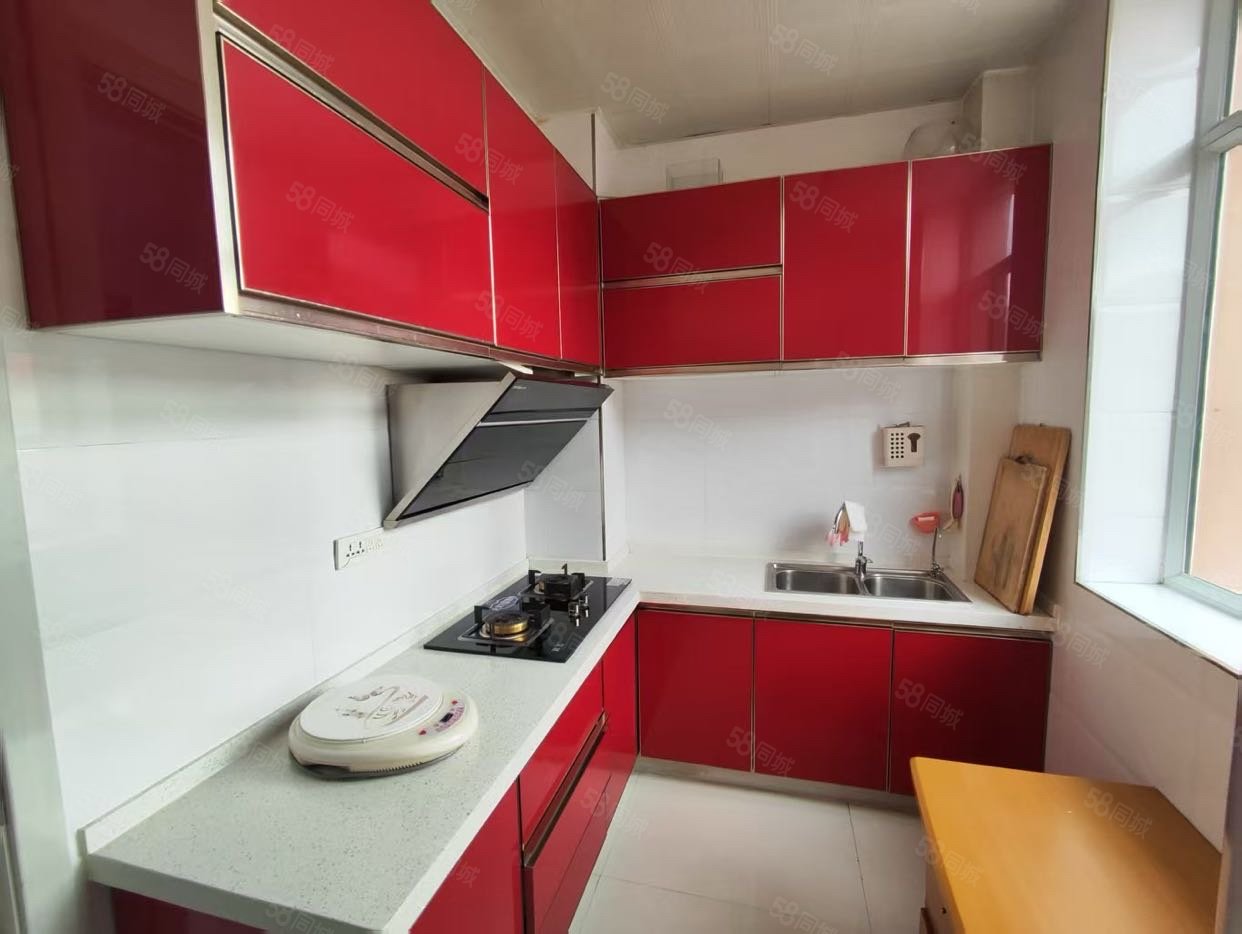 东方新天地1室1厅1卫53㎡南16万