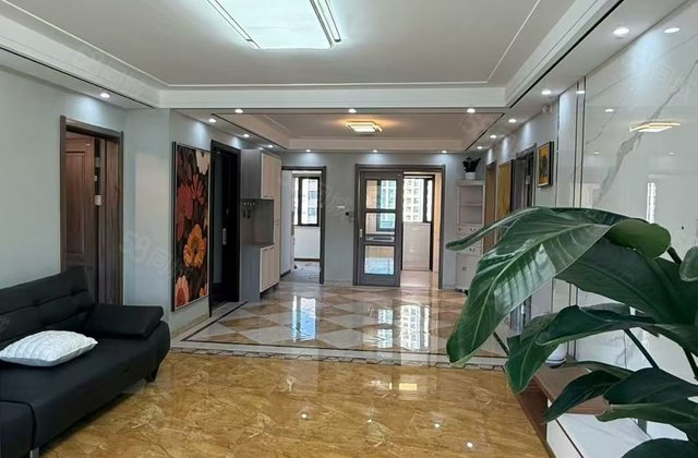 碧桂园天誉4室2厅159㎡129万二手房图片