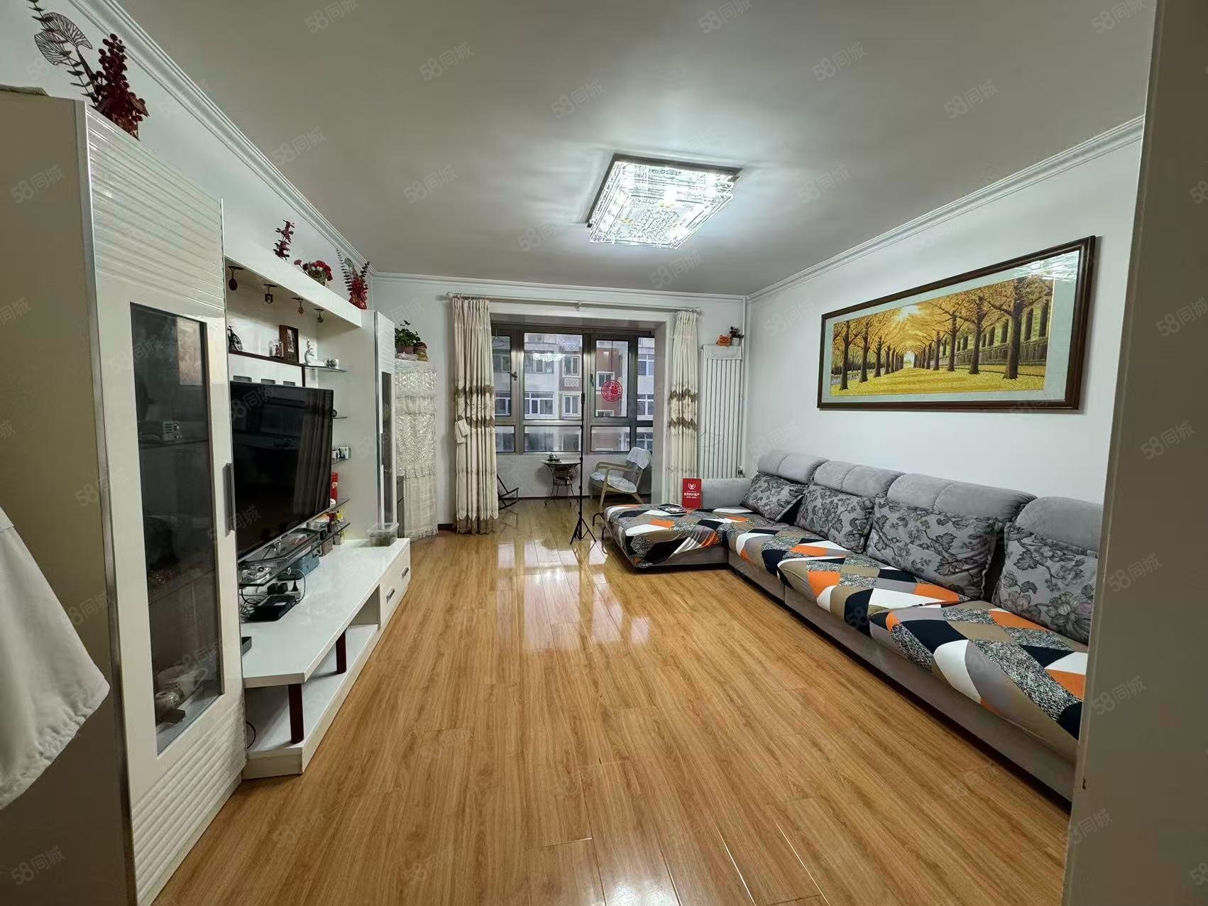 馬坡花園一區(qū)2室2廳1衛(wèi)97.4㎡南北190萬