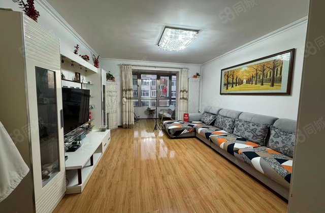 馬坡花園一區(qū)2室2廳1衛(wèi)97.4㎡南北190萬