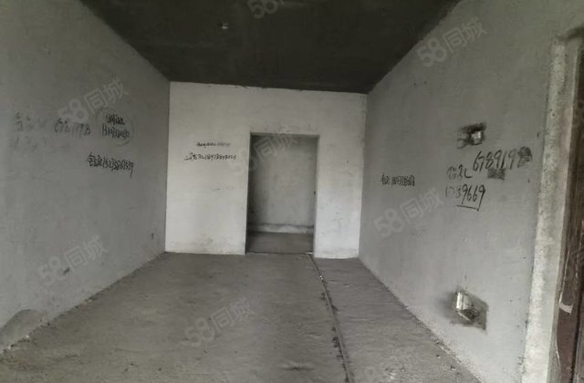 龙一星城3室2厅117.76㎡48万二手房图片