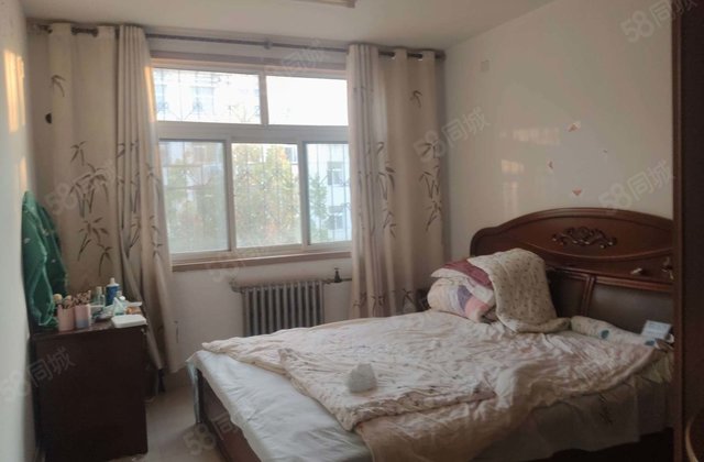 127平 3室2厅 南北通透 夏口小区 满二 简单装修 看房