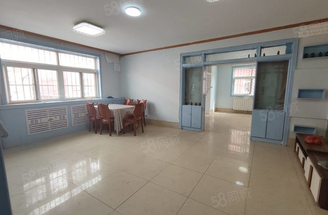 湖边，乐园电厂，水城佳苑多层二楼，三室双阳台东边户，送储车位