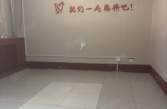 柳园南区 文轩中学 一楼商铺  可以居住 可以营业