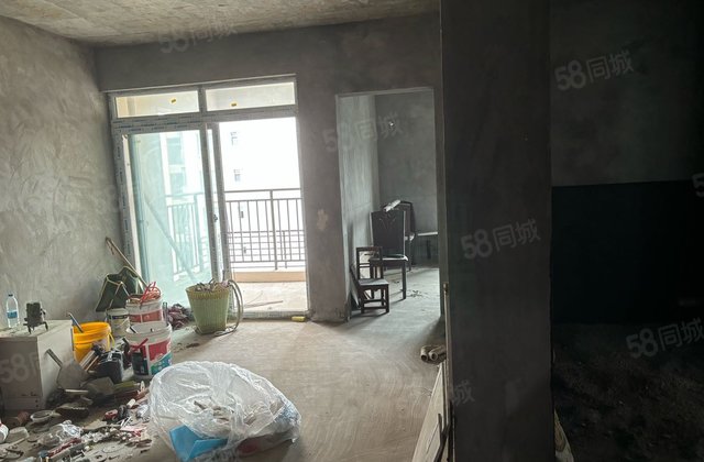 南侨豪荣华都2室2厅69㎡26万二手房图片