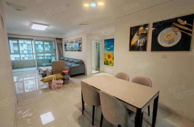 东昌丽都北区 四叶草户型 精装修，拎包入住房东诚心出售