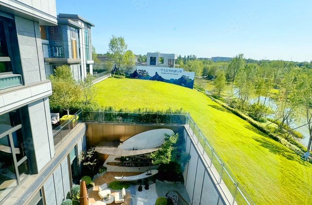 中建华府锦城(商住楼)6室3厅141㎡190万二手房图片