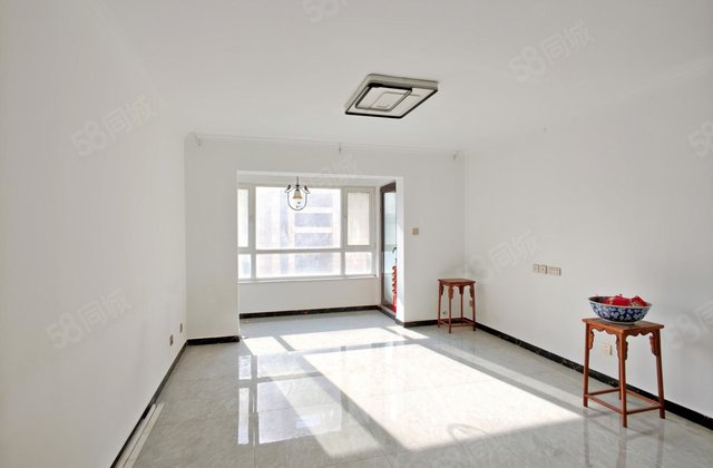 廊坊孔雀城大学里3室2厅112.19㎡55万二手房图片