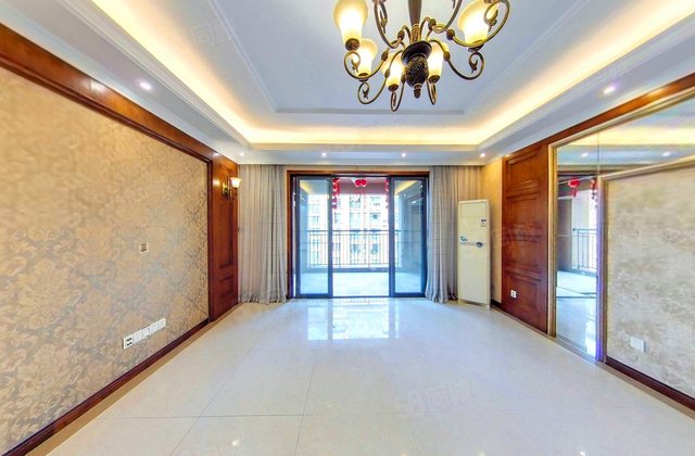 桐梓林欧城4室2厅182.87㎡406万二手房图片