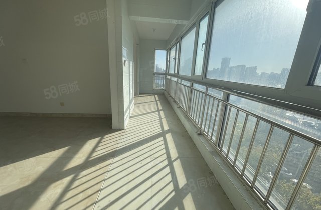 价 徒骇河附近昌润莲城六室两厅三卫有车位有储免大税