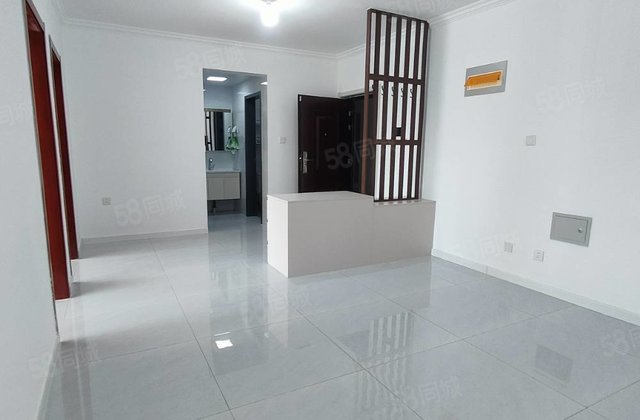 市医院南邻 紧临三中 刚刚交房 11层洋房 精装修 新房未住