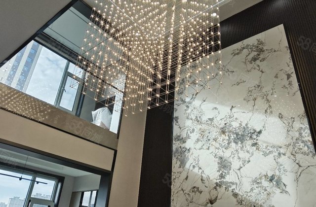 含锦凤凰湾4室2厅212㎡186万二手房图片