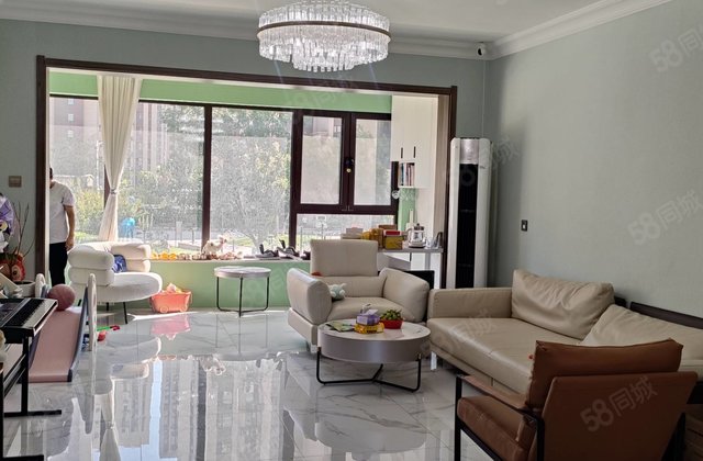 国岳府 精装修 百合小高层小区   带车位免大税