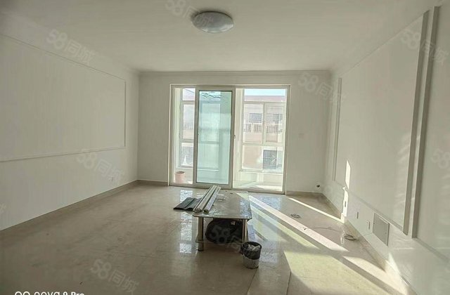 翡翠城 洋房3加4 电梯复式 总高6层  全天采光