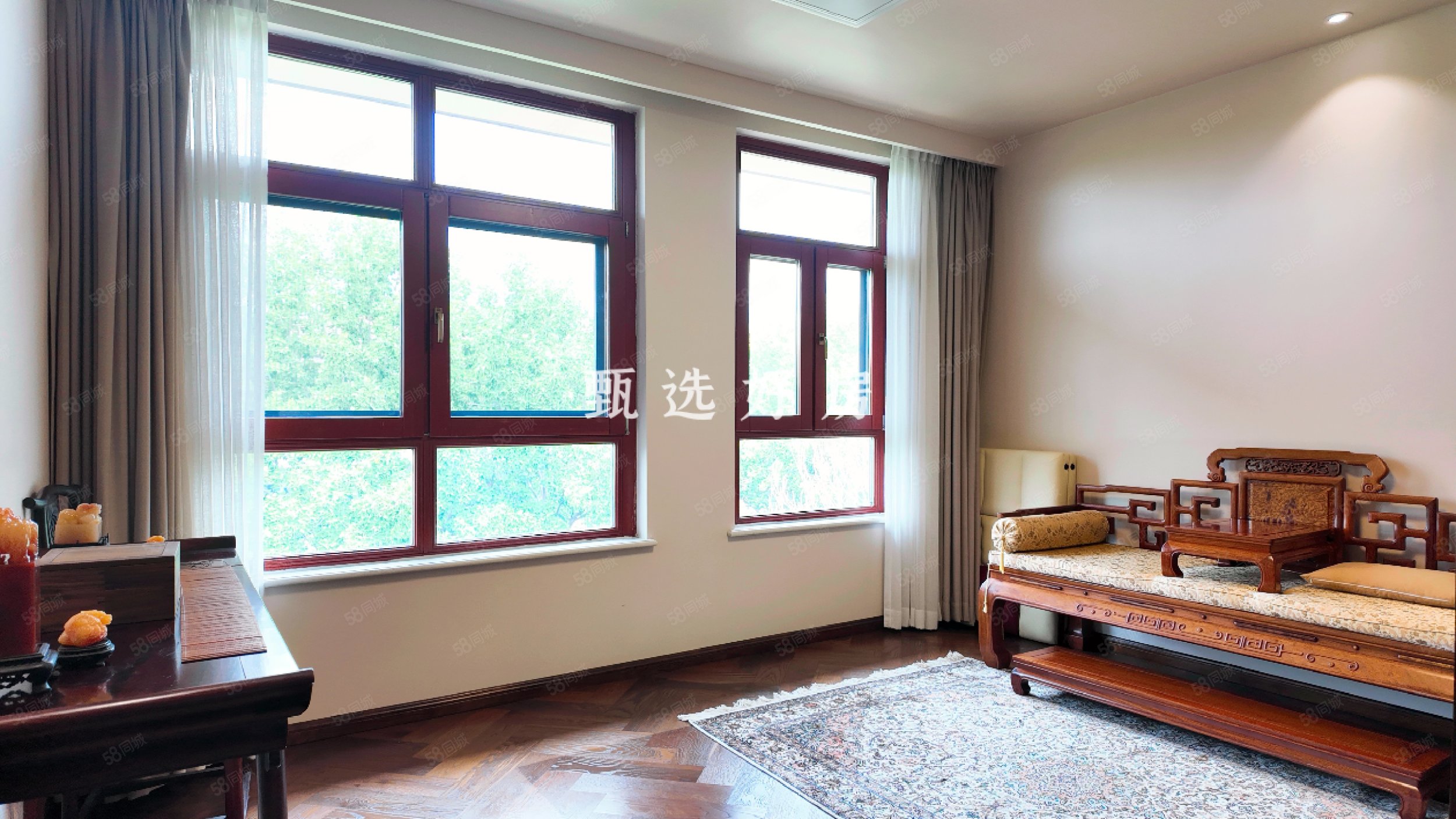 萬(wàn)城華府璽園(別墅)5室3廳4衛(wèi)375.4㎡南北9800萬(wàn)