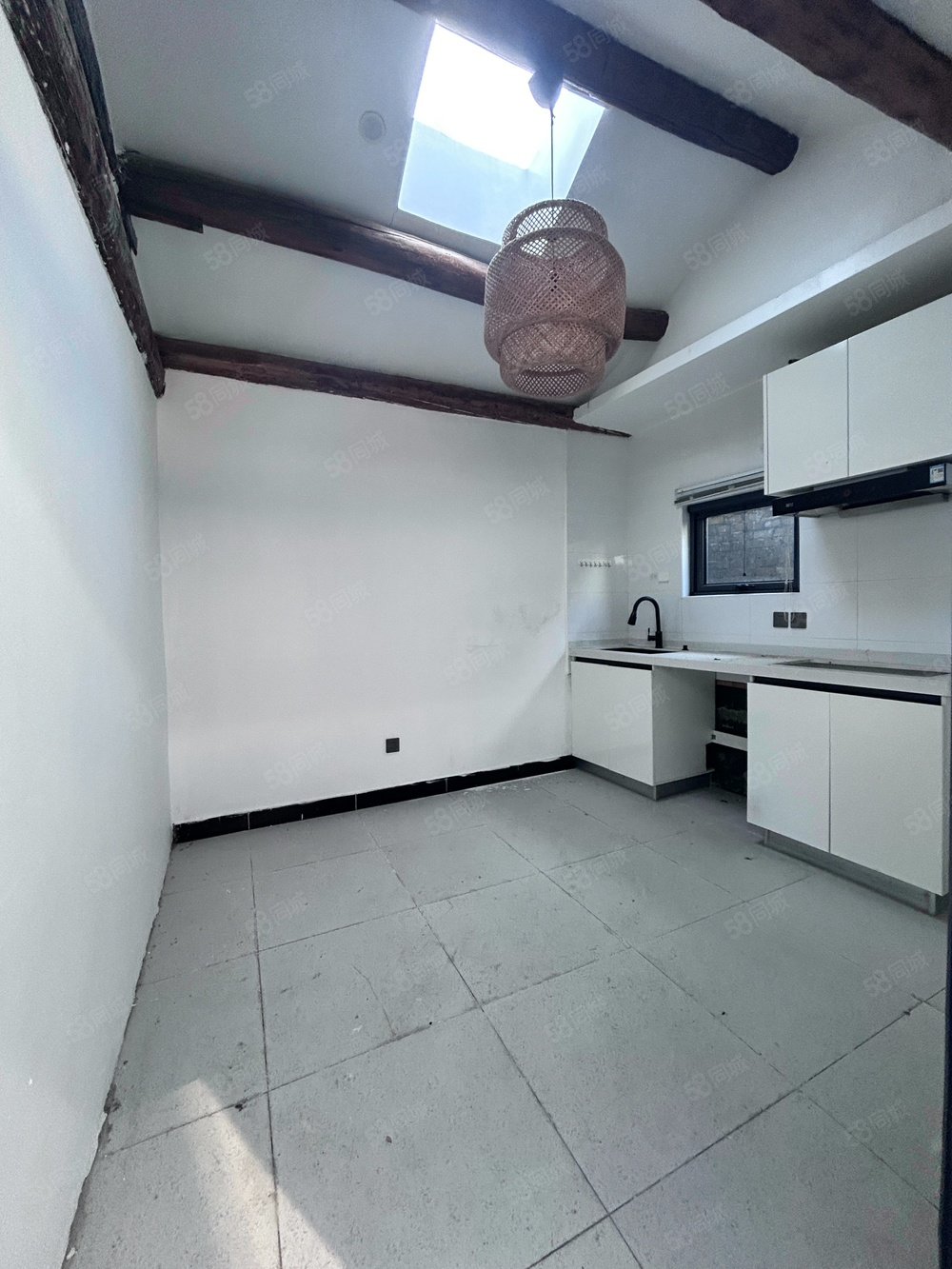 大格巷胡同小區(qū)1室0廳0衛(wèi)12.6㎡北238萬