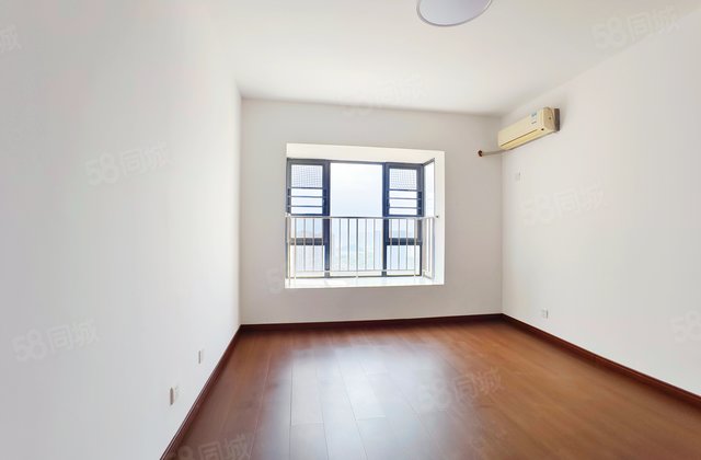 钰龙天下3室2厅111.38㎡188万二手房图片