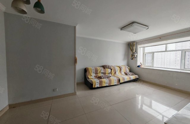 水岸花语，小高，三室两厅，凤凰楼层，免大税，随时看房