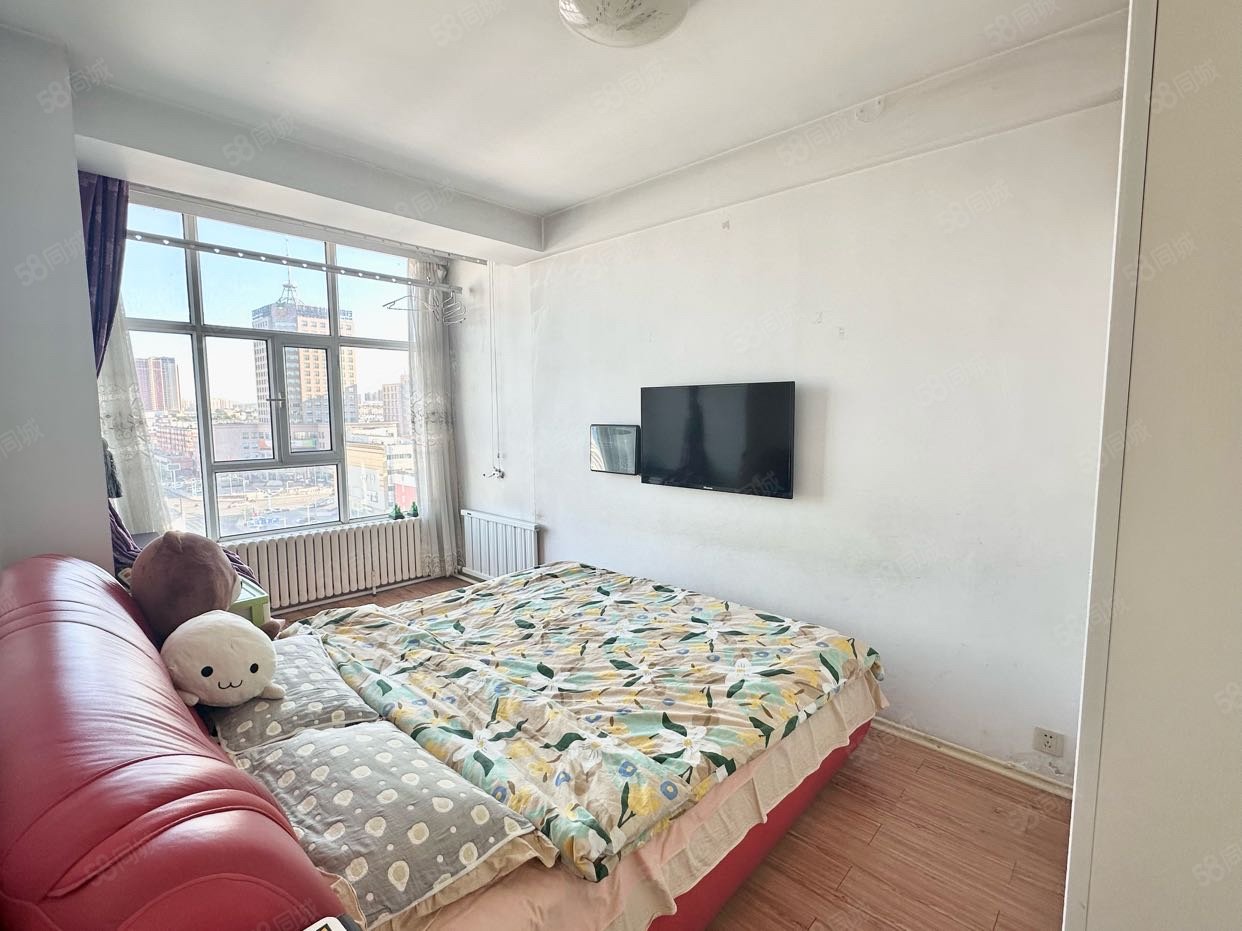 意发大厦1室1厅1卫59.47㎡西北25万