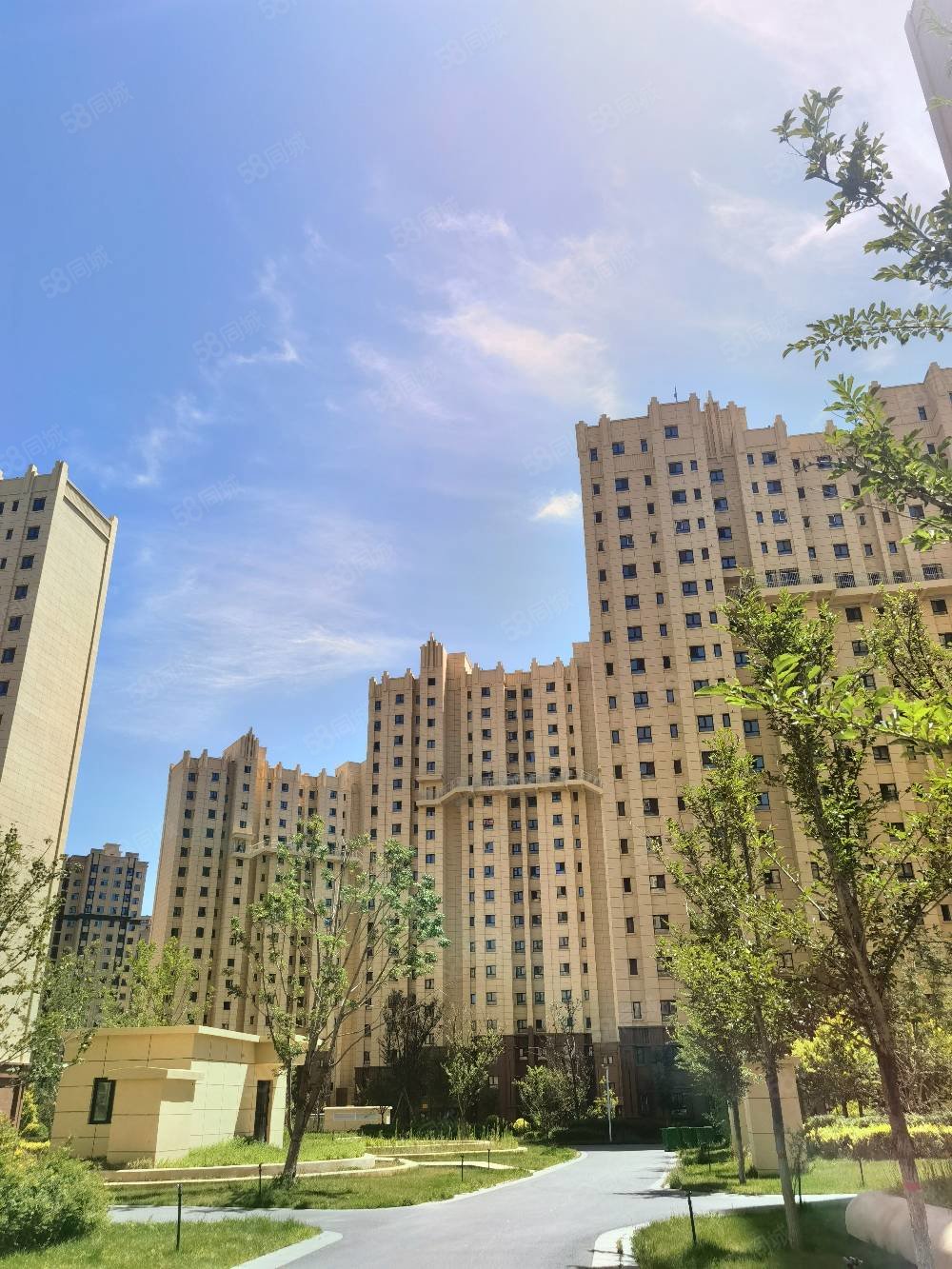 【10图】急售 西山紫金城紫和园 精装修 楼层 70万可按揭有钥匙,紫金