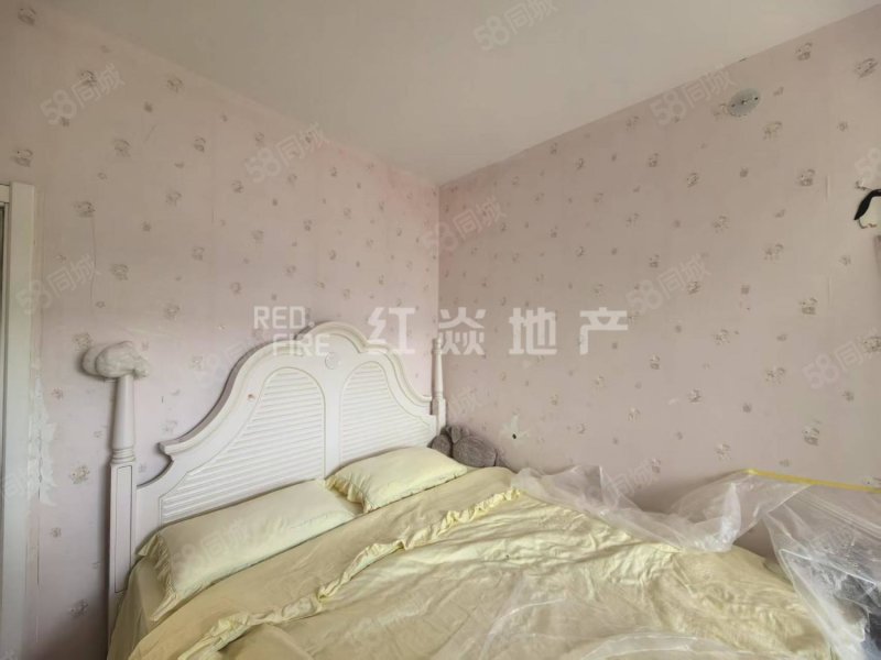 永大盛世花园3室1厅1卫126㎡南北39万