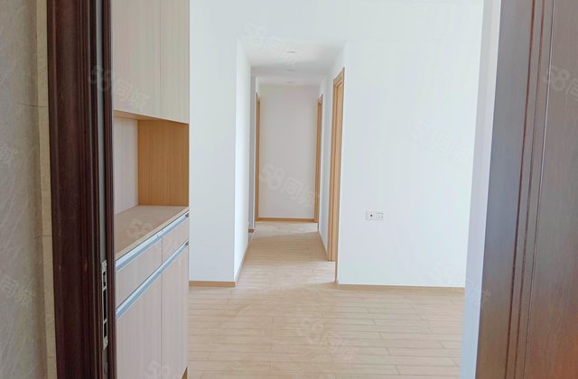 金茂厦门国际社区3室1厅75.75㎡130万二手房图片