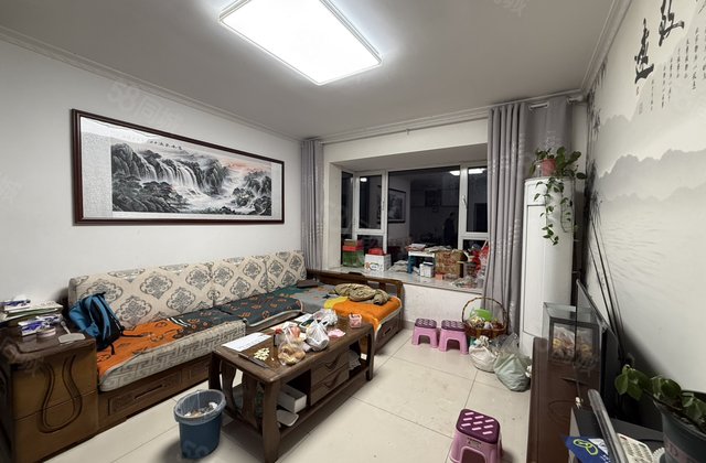 香江 实验   万豪 昌庭电梯洋房 精装三室 东边户 带车位