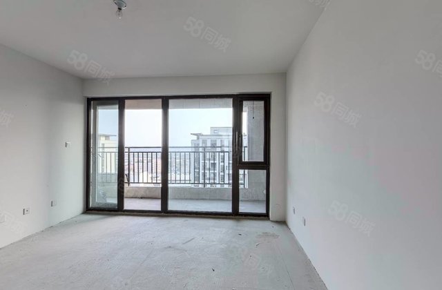 泽信天著4室2厅128㎡67.8万二手房图片