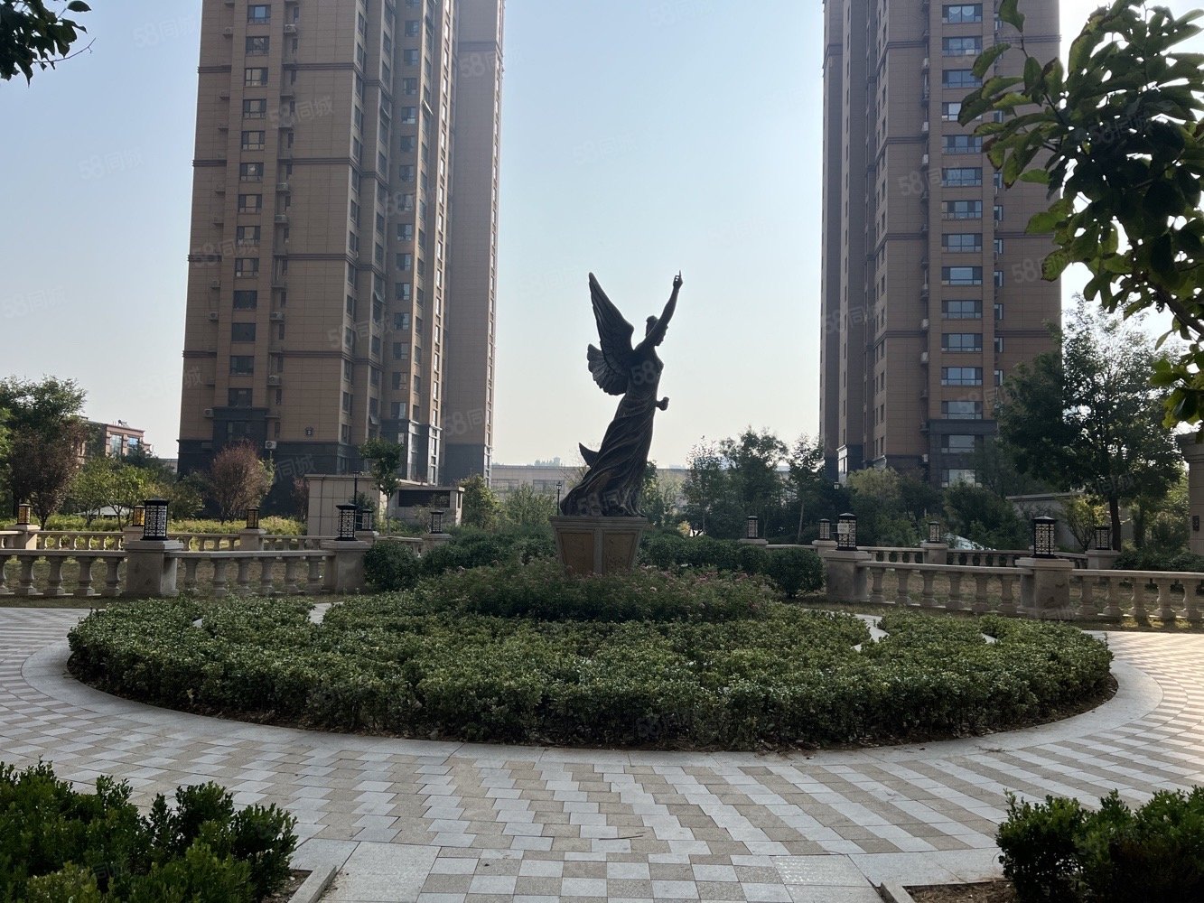 盛世豪庭 3室2厅2卫 带储藏室 证满2年,盛世豪廷-莱芜58同城