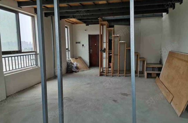 圣大国际商业广场3室2厅62.51㎡58万二手房图片