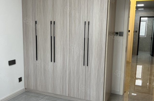 平安秀水湾3室2厅135㎡73.8万二手房图片