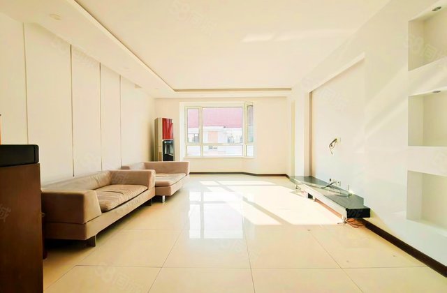 万科城市花园4室3厅225.48㎡139万二手房图片