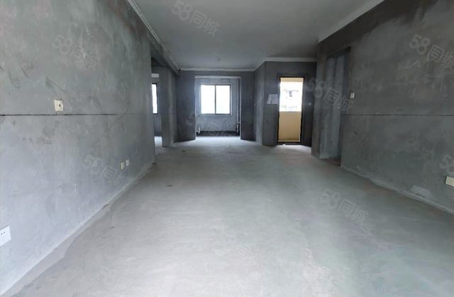 金域蓝湾四区(常熟)4室2厅133㎡120万二手房图片