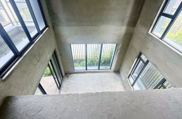 美的西江府(别墅)5室2厅173.76㎡208万二手房图片