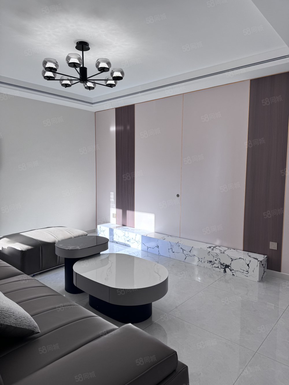 青湖铭城2室2厅1卫80㎡南北30万