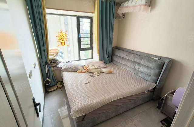 (真实保证)荣盛锦绣学府3室