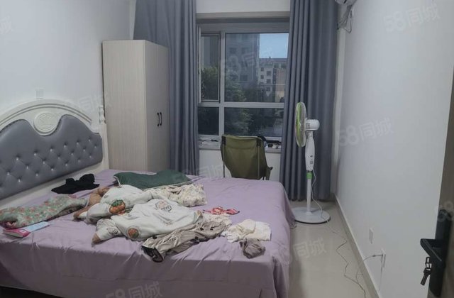 文轩，中医院外国语，羡林苑86平，多层三楼，三室两厅