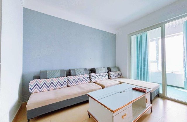 商品住宅 高楼层视野好 刚需小三居 低密度社区 电梯房