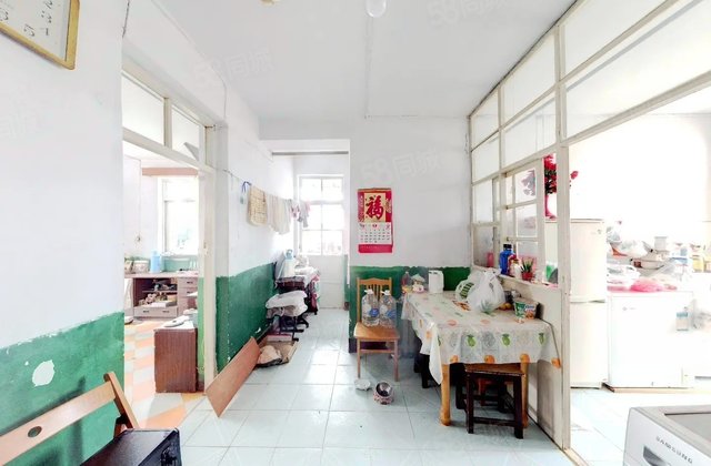 迎山路小区3室1厅81.45㎡65万二手房图片